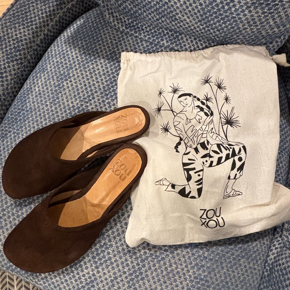 Zou Xou chocolate brown Suede Charo mules 38